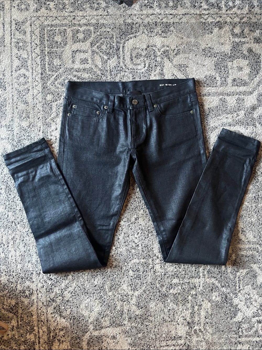 Saint Laurent D01 W/SK-LW Black Skinny Jeans